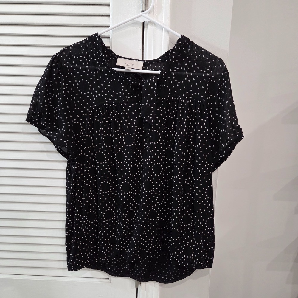 Womens LOFT Black Short-Sleeve Blouse with White Polka Dots Size Large